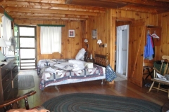 grants-camps-sporting-camp-cabin-kunin-indoor1-rangeley-maine