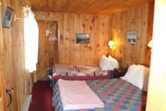 grants-camps-sporting-camp-cabin-crowsnest-indoor3-rangeley-maine